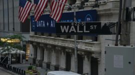 Ilustrasi wall street (Photo by Robb Miller on Unsplash)