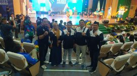 Sesi Foto Bersama perwakilan Banten saat penutupan FORNAS ke VII  di Bandung