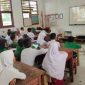 Ilustrasi siswa sedang melakukan KBM.(ist)