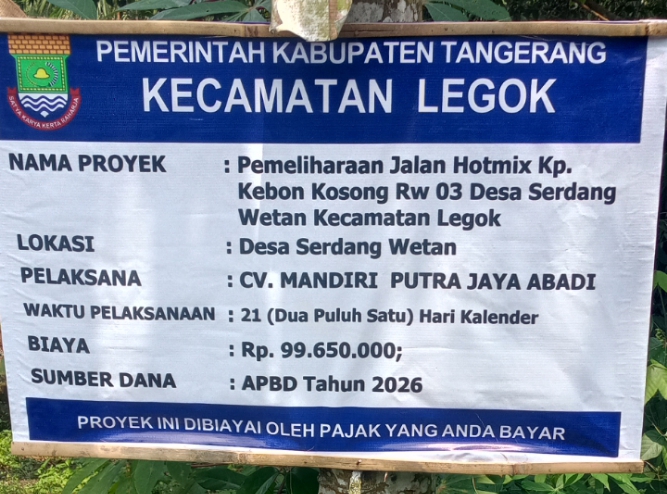 Papan proyek terlihat tidak ada volume panjang dan lebar.